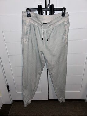 The North Face Women’s Blue/White Drawstring Sweatpants Joggers